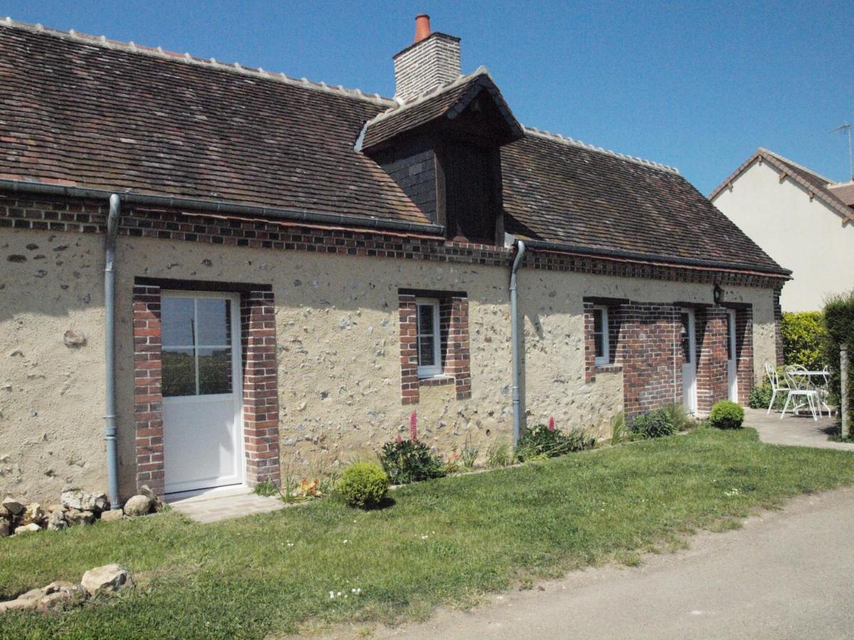Gites Les Terriers Saint-Jean-Froidmentel Exterior photo